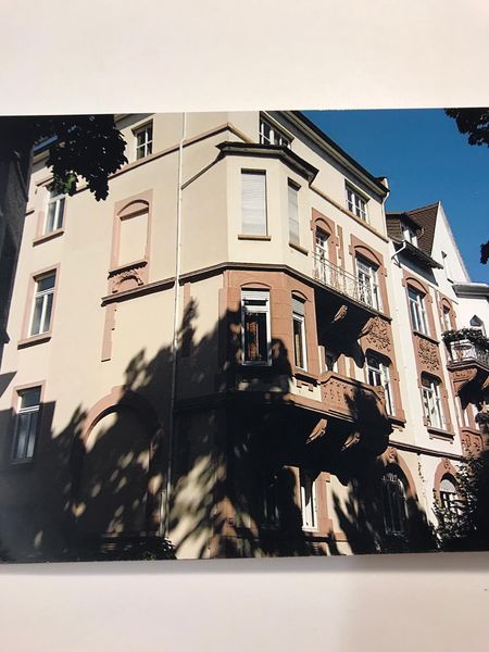 Repräsentative Altbauwohnung mit 5 Zimmern, großem Balkon und EBK in Offenbacher Bestlage